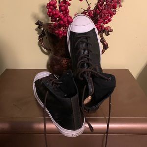 Black leather converse , excellent condition.